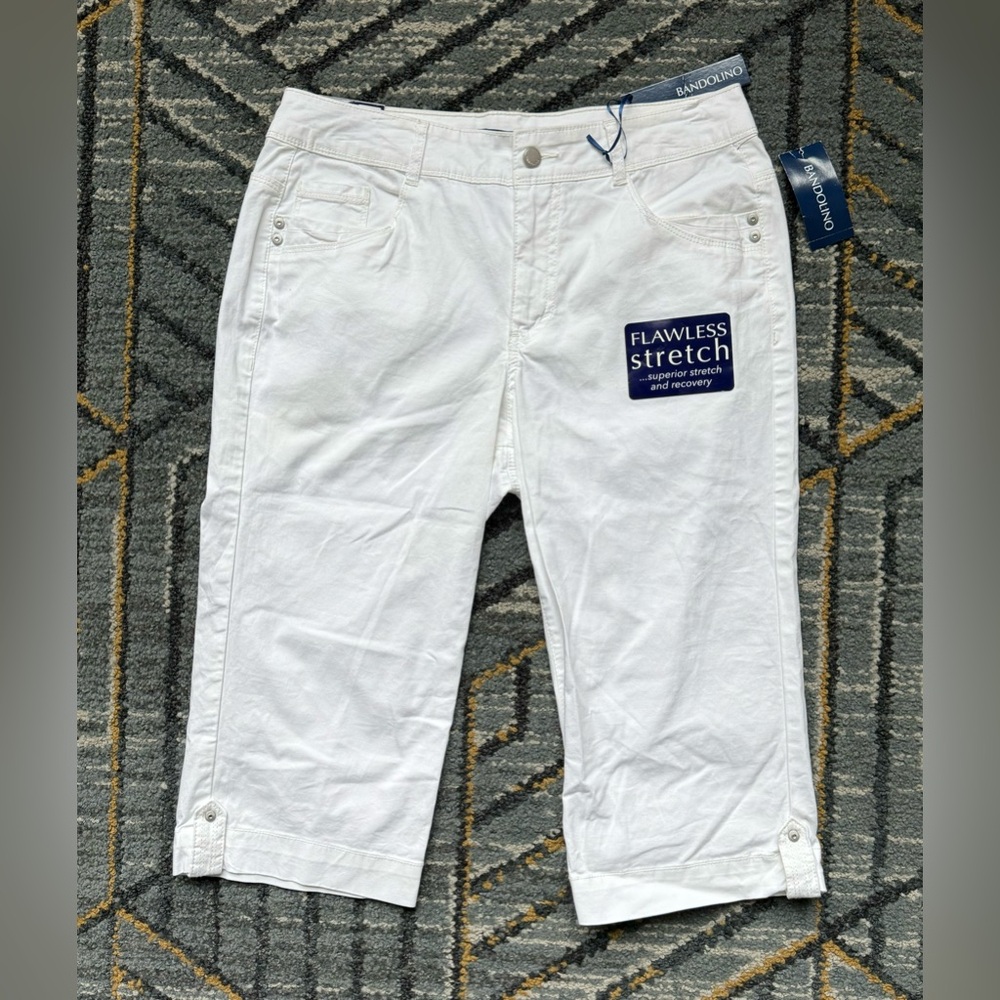 Bandolino BRADY Skimmer Capri Pants 6 White Rhinestone Accents Stretch Cotton 💎
